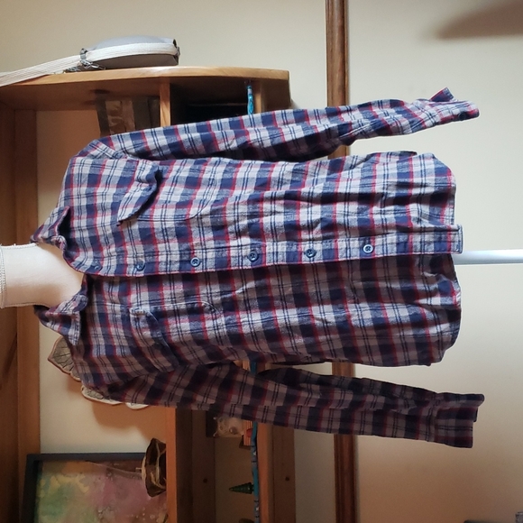 Great Northwest Clothing Company Other - GREAT NORTHWEST FLANNEL SHIRT SIZE LG